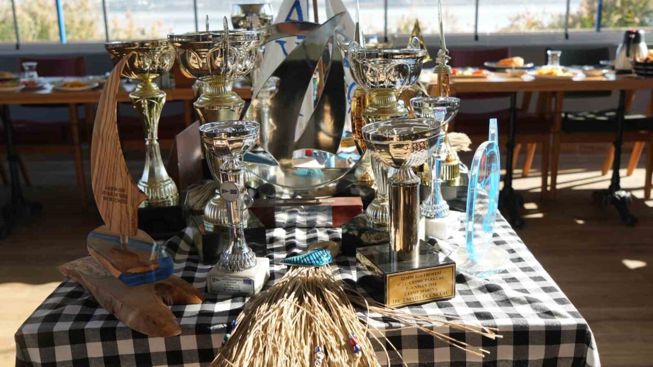 Ankara Yelken Kulübü, 25. yılını Mogan Gölü'nde düzenlediği etkinlikle kutladı.