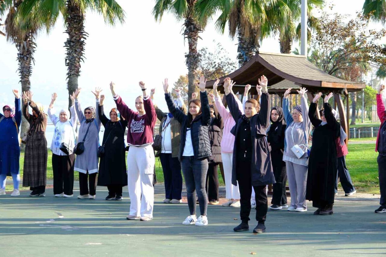 Kocaeli Büyükşehir Belediyesi Ante Şehir Merkezi Günebakan, "Sağlıklı Yaşam Yürüyüşü"