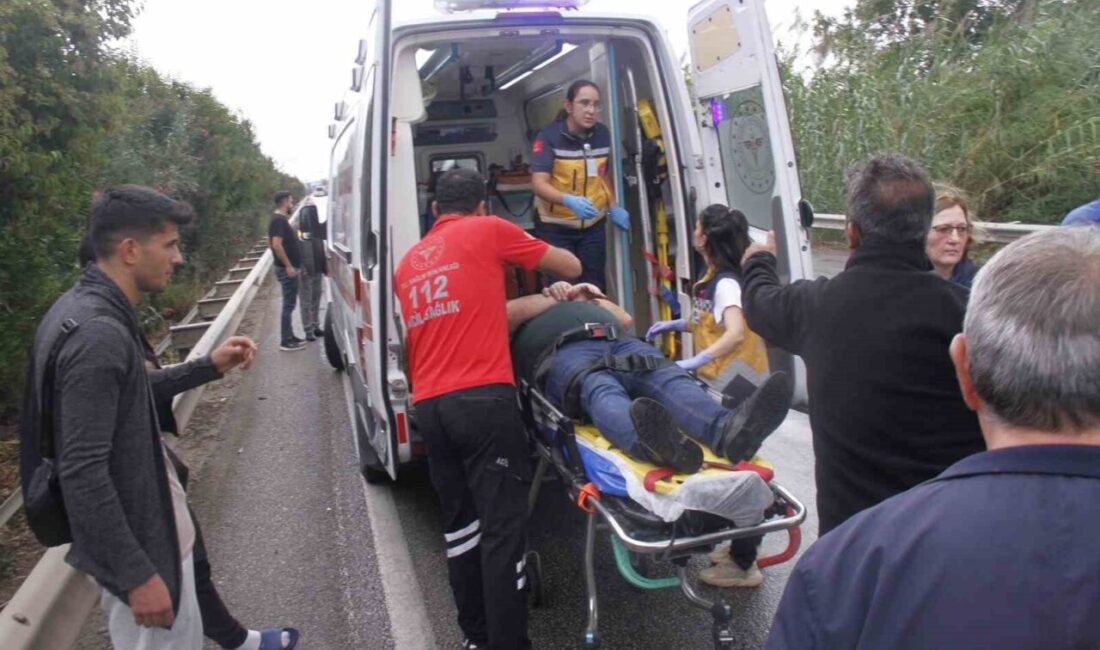 Antalya’da Zincirleme Trafik Kazasında İki Alman Turist Yaralandı Antalya'nın Serik ilçesinde meydana gelen zincirleme kazada, 4 araç birbirine