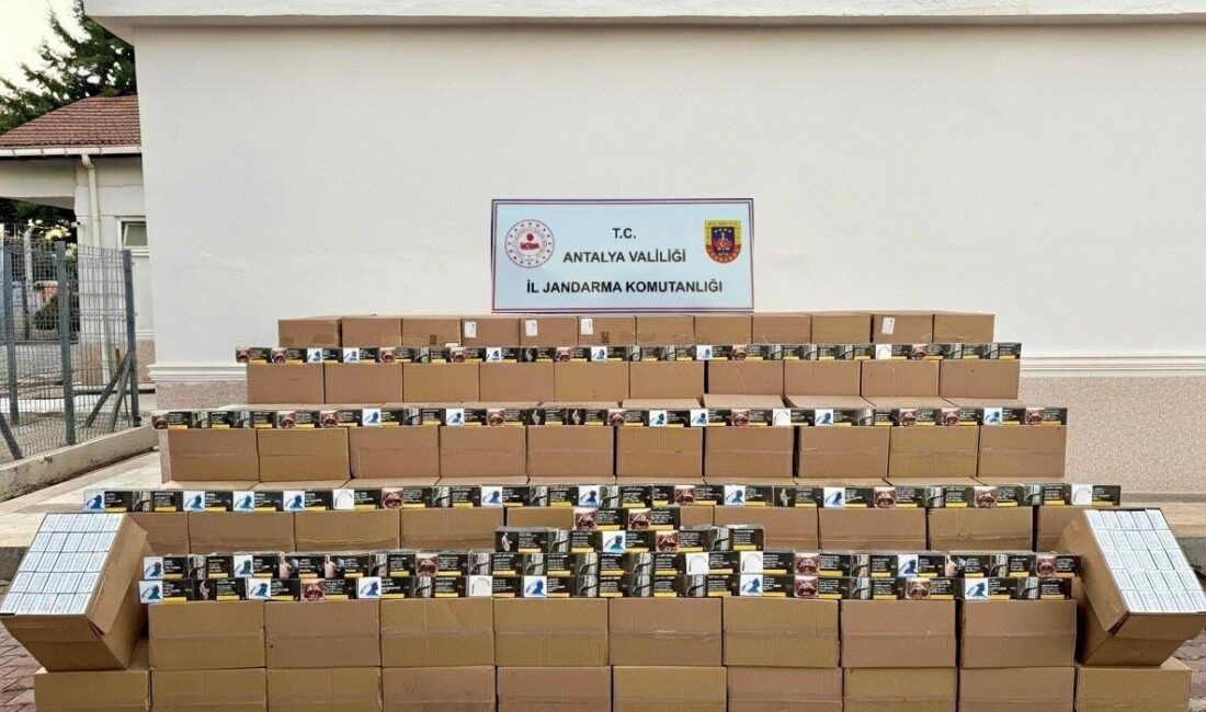 Kepez’de gerçekleştirilen operasyonda 5 milyon 51 bin makaron ve çeşitli kaçak ürünler ele geçirildi Antalya’nın Kepez ilçesinde, İl Jandarma Komutanlığı tarafından gerçekleştirilen operasyonda 5