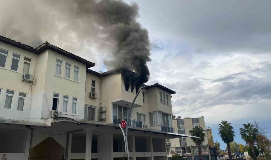 Serik’te Çıkan Yangın, İkinci Katındaki Daireyi Kullanılamaz Hale Getirdi Antalya'nın Serik ilçesindeki Belek'te bir bina yangınında ikinci katındaki daire
