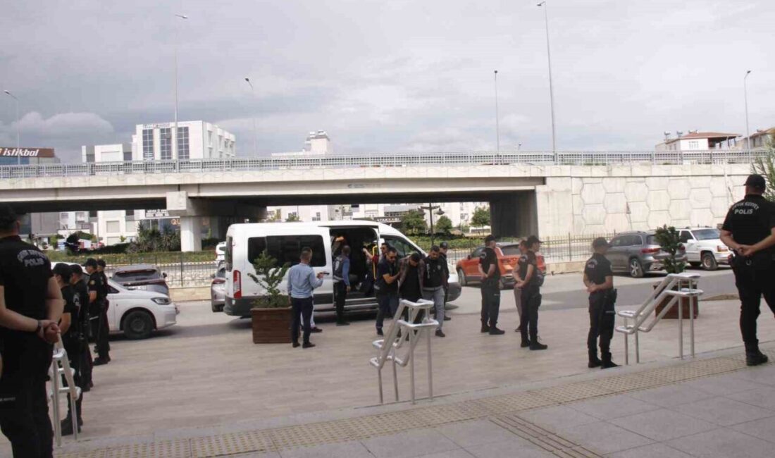 Antalya'nın Serik ilçesinde iki kişinin ölü, iki kişinin yaralı olduğu