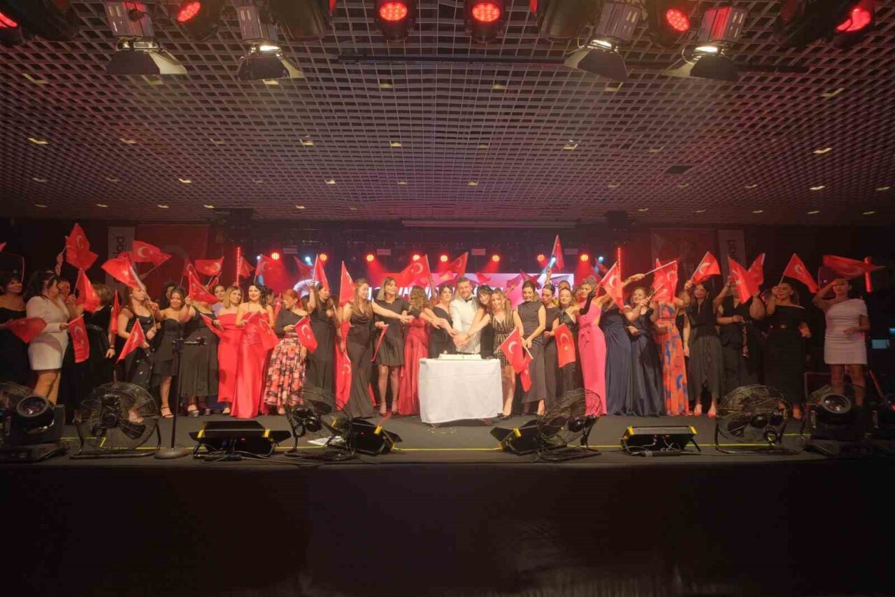 Antalya Genç İş İnsanları Derneği (ANTGİAD), Cumhuriyetin 102. yılını özel