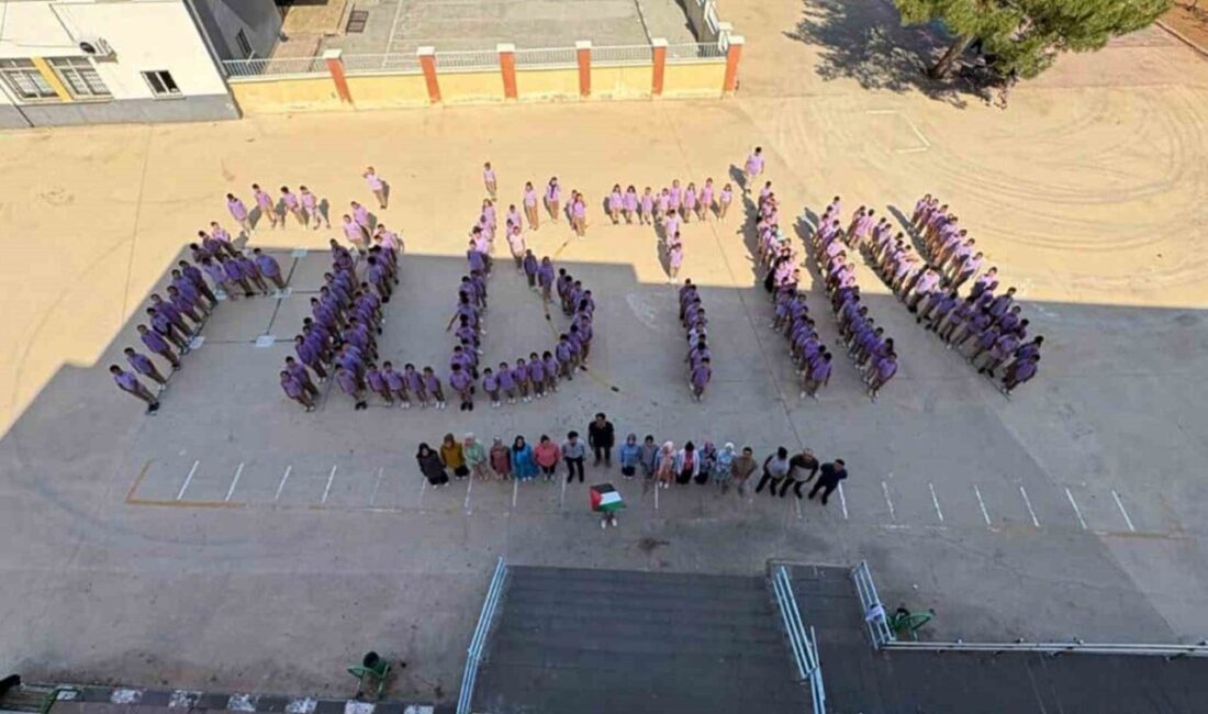 Gaziantep'in Araban ilçesindeki okullarda, Filistin ve Gazze'ye destek amacıyla etkinlikler