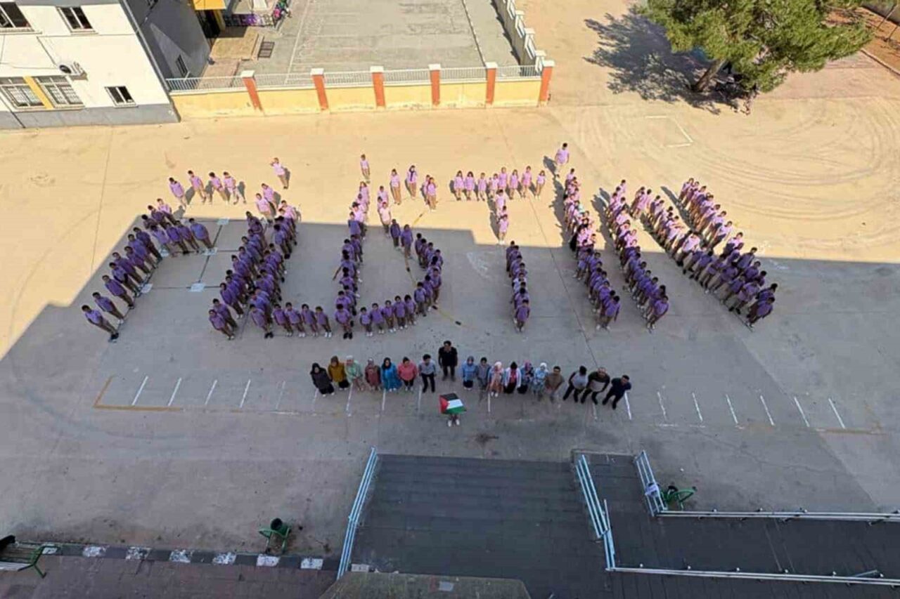 Gaziantep'in Araban ilçesindeki okullarda, Filistin ve Gazze'ye destek amacıyla etkinlikler