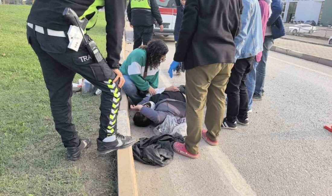 İnegöl’de Motosikletin Devrilmesi Sonucu Sürücü Yaralandı İnegöl'de arızalanan motosikletin otomobil tarafından çekilmesi sırasında kaza meydana geldi.