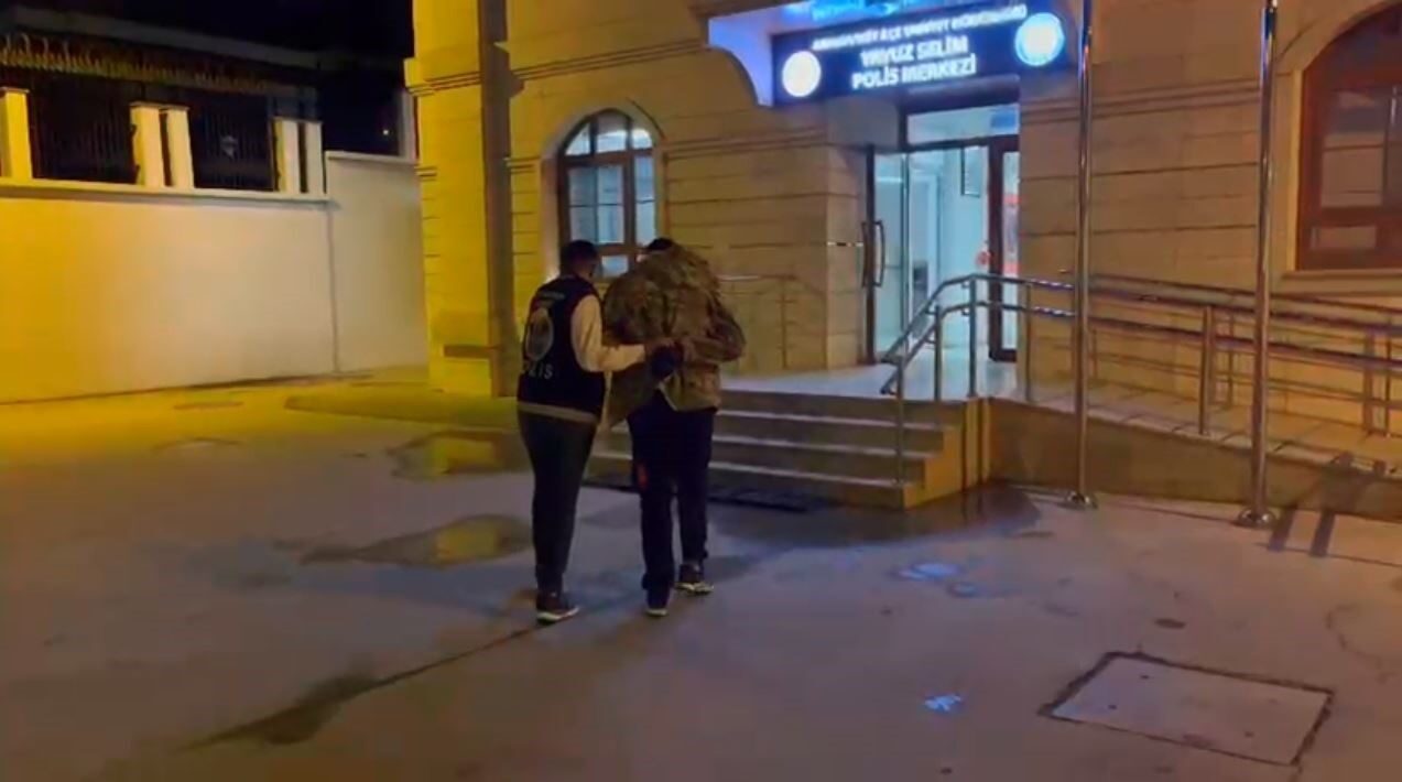 İstanbul Arnavutköy'de, S.D. adlı şahıs otobüs durağında G.D. isimli genç