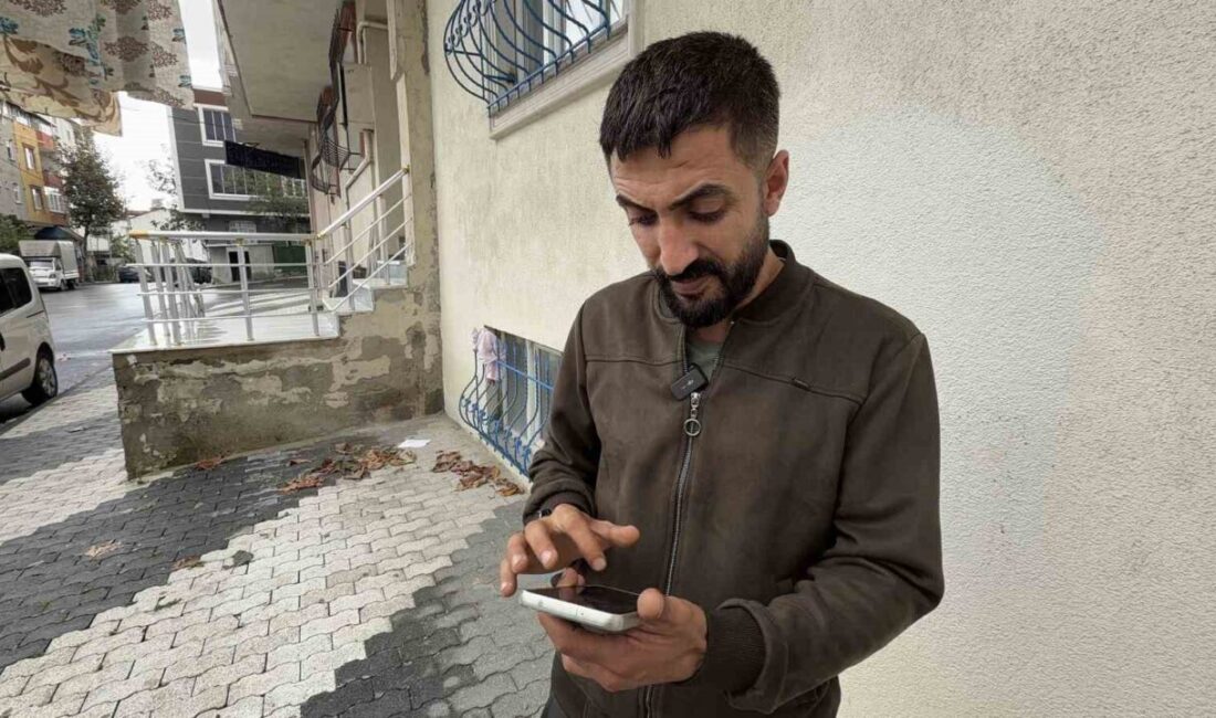 Arnavutköy’de Hırsızlık Zinciri: Yedek Anahtar ile Çalınan Araç, Daha Önceki Hırsızlığın İzini Taşıyor Arnavutköy'de, Mevlan Başak'a ait daireden ayakkabı çaldıktan sonra park halindeki