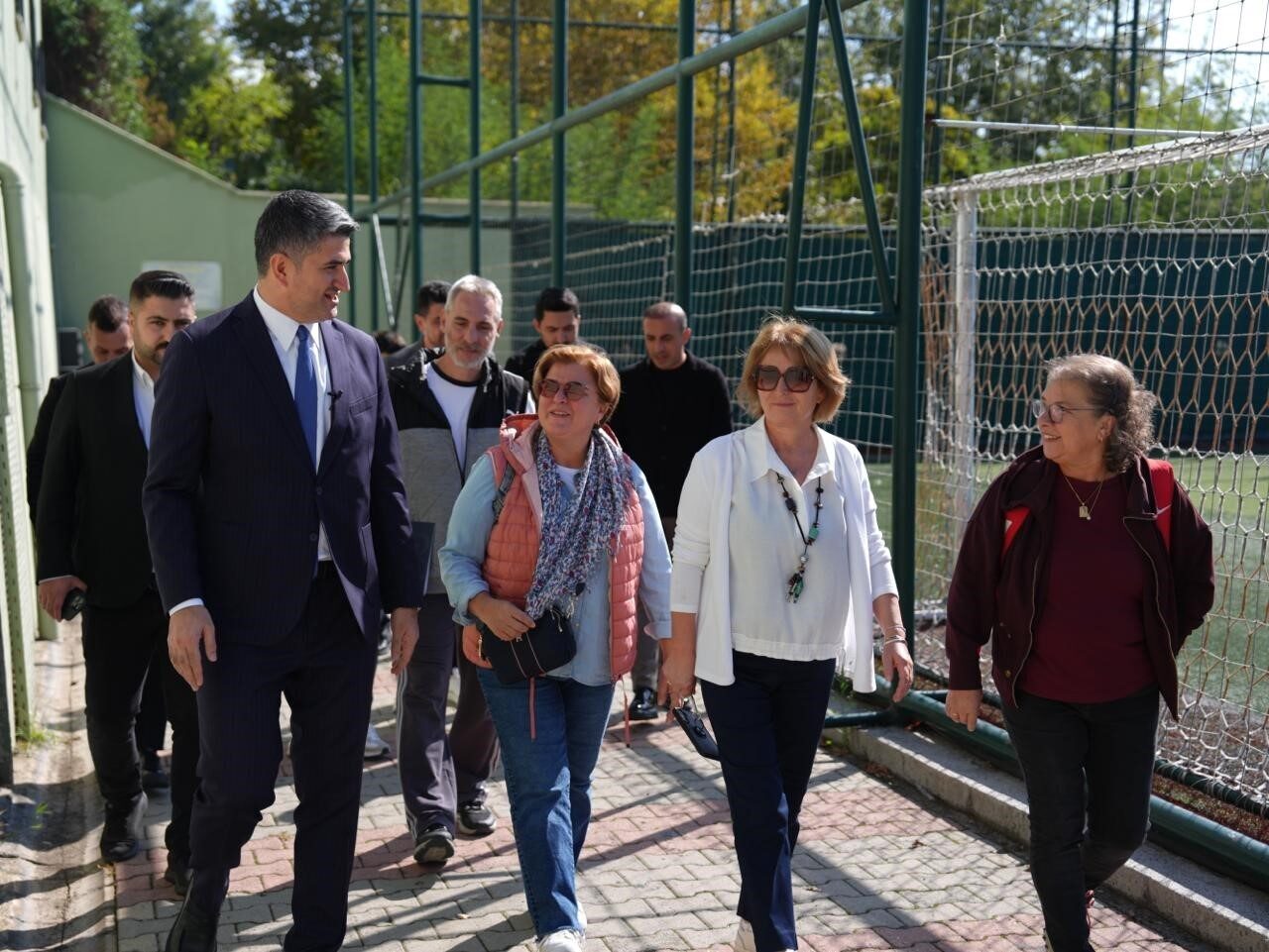 Ataşehir Belediyesi, Küçükbakkalköy'deki 5 bin metrekarelik Biral Spor Tesisleri'ni devralarak