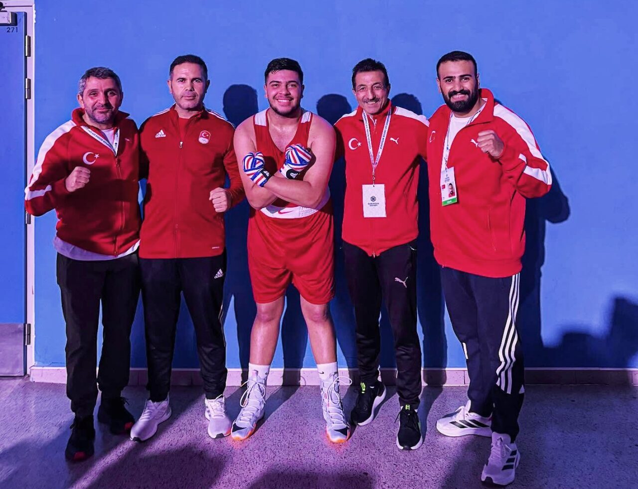 Atatürk Üniversitesi Spor Bilimleri Fakültesi öğrencisi ve milli boksör Doğukan