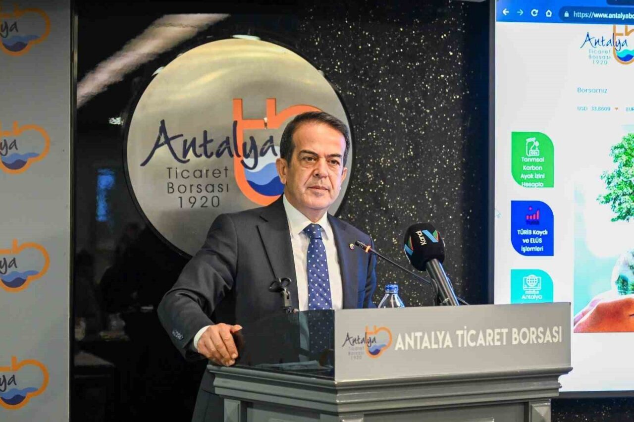 Antalya Ticaret Borsası Ekim Ayı Meclis Toplantısı'nda, ATB Başkanı Ali