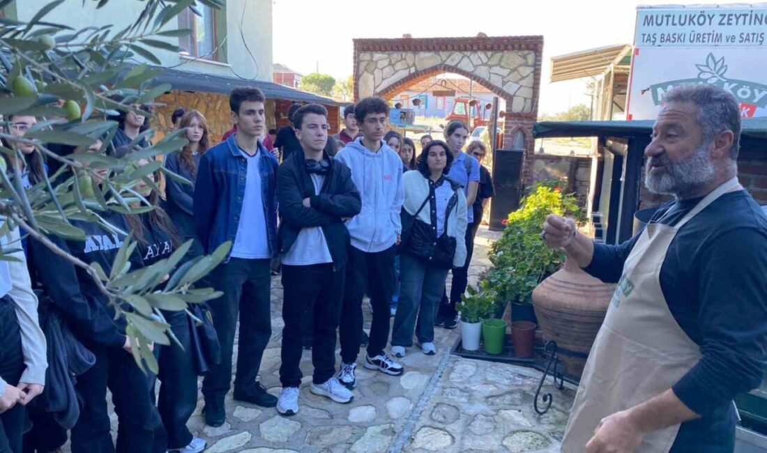 Bu yılki Avrupa Miras Günleri, Ayvalık’ta düzenlenen etkinliklerle kutlandı. Öğrenciler,