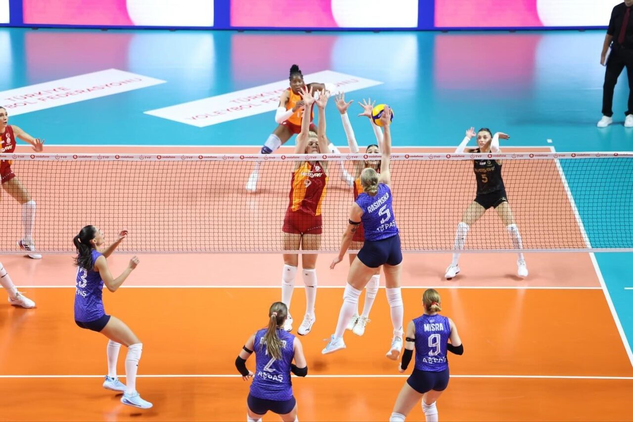 Aydın Büyükşehir Belediyespor Kadın Voleybol takımı, Sultanlar Ligi’nin ilk haftasında