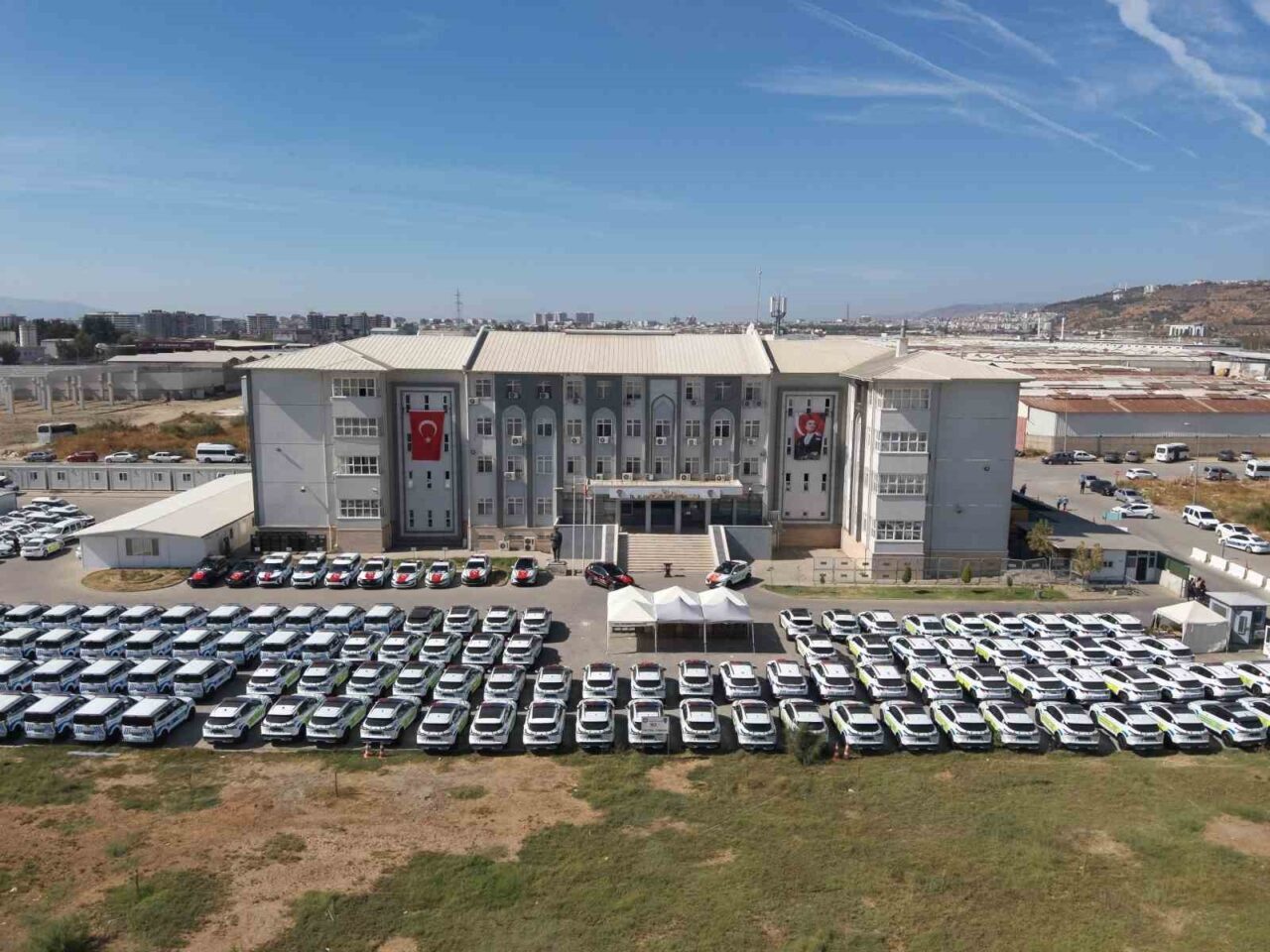 Aydın İl Emniyet Müdürlüğü, yapılan son atamalarla birlikte çeşitli ilçe