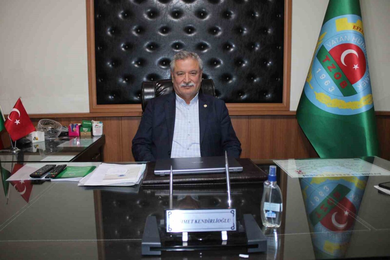Aydın Ziraat Odası Başkanı Mehmet Kendirlioğlu, pamuk fiyatlarının yaklaşık dört