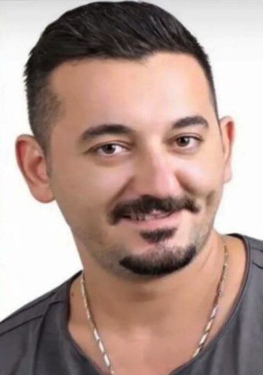 Denizli'nin Merkezefendi ilçesinde motosiklet sürücüsü Gökhan Güney (41) ve arkadaşı