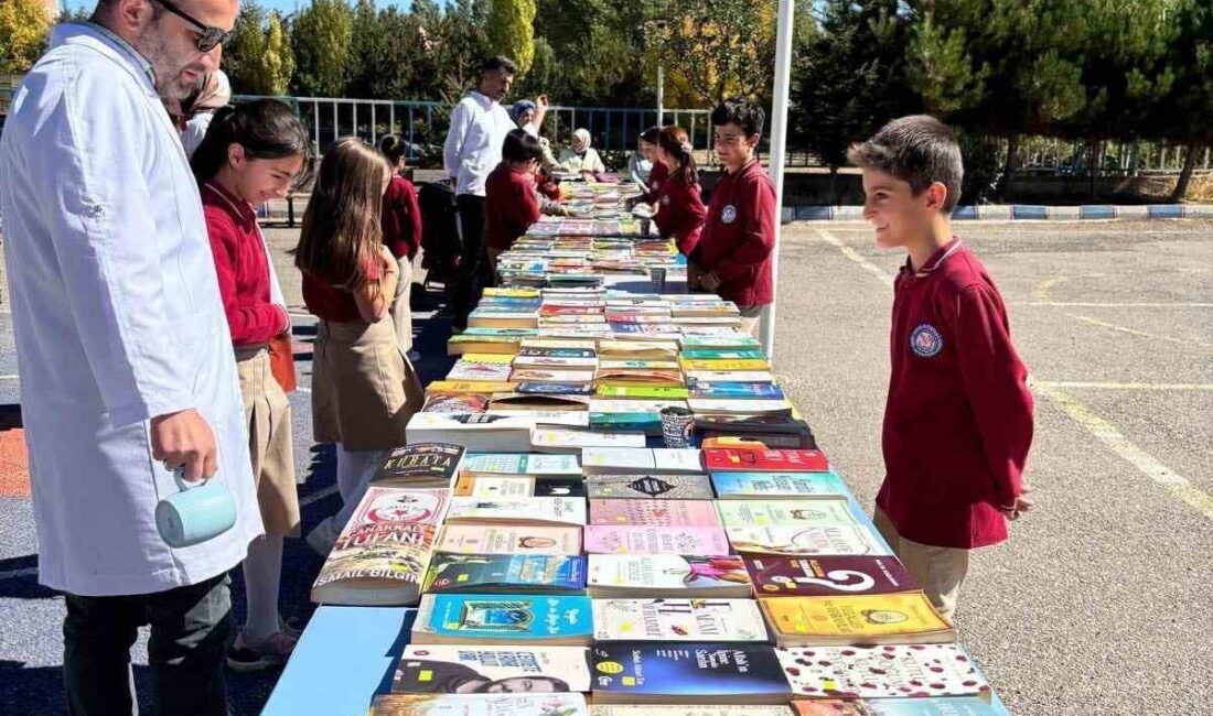 Bayburt'un Aydıntepe ilçesinde, Şehit Oktay Altuntaş İlkokulu için 'Kültür ve