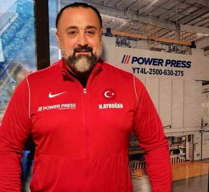 Afyonkarahisarlı güreşçi Hüseyin Aydoğan, 7-12 Ekim 2025 tarihlerinde Macaristan'da düzenlenecek