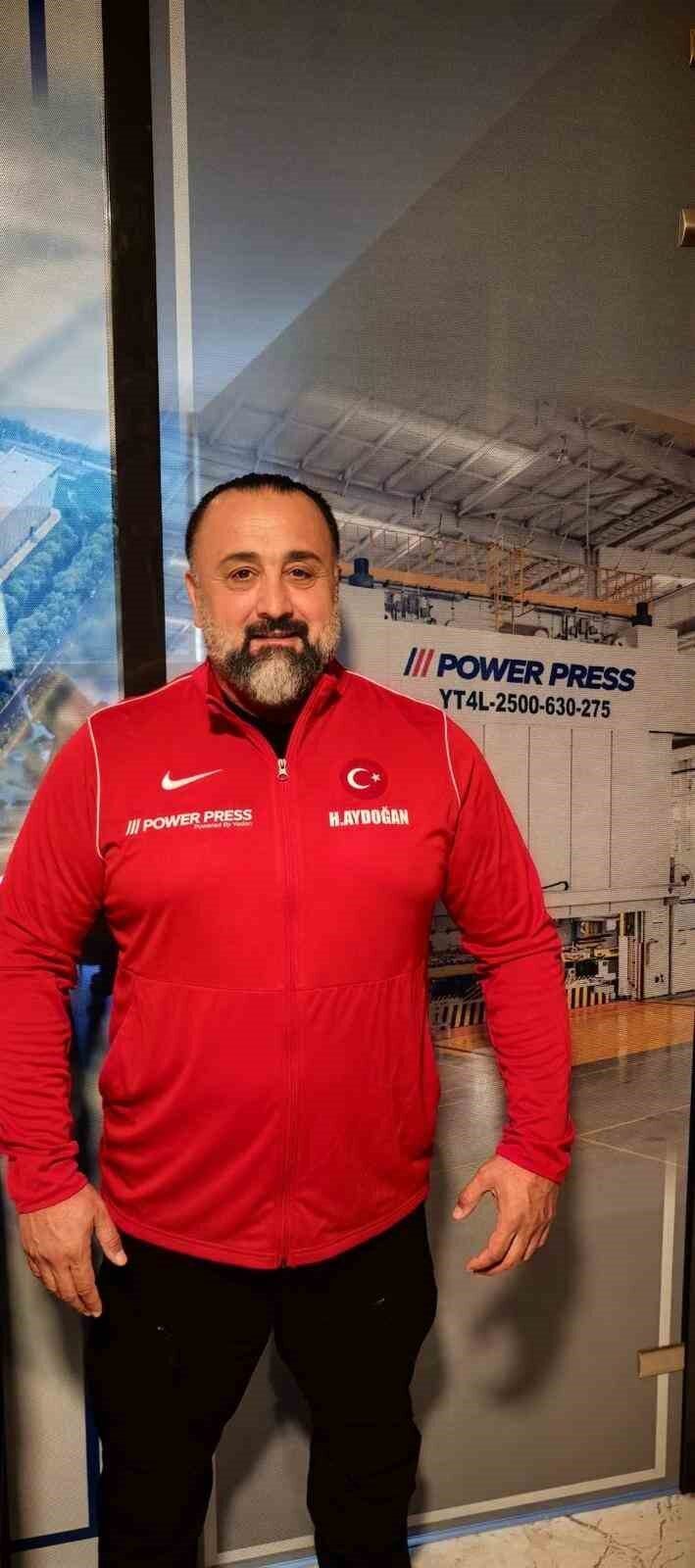 Hüseyin Aydoğan, 7-12 Ekim 2025 tarihlerinde Macaristan’ın Tatabnya şehrinde yapılacak