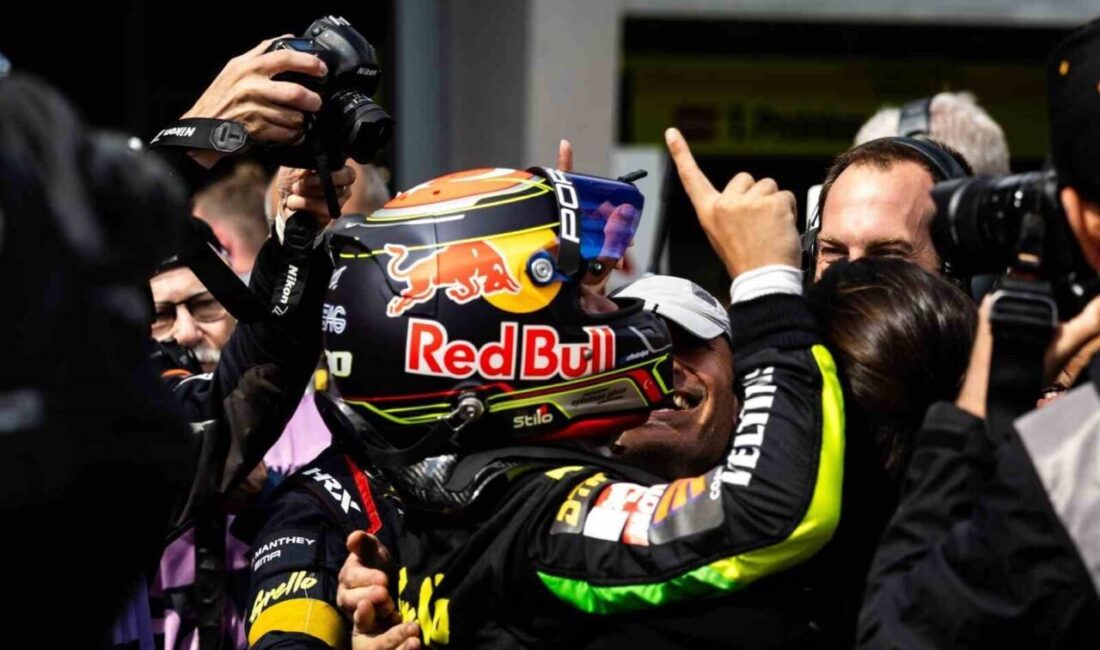Red Bull sporcusu Ayhancan Güven, 2025 DTM sezonunun son yarışını