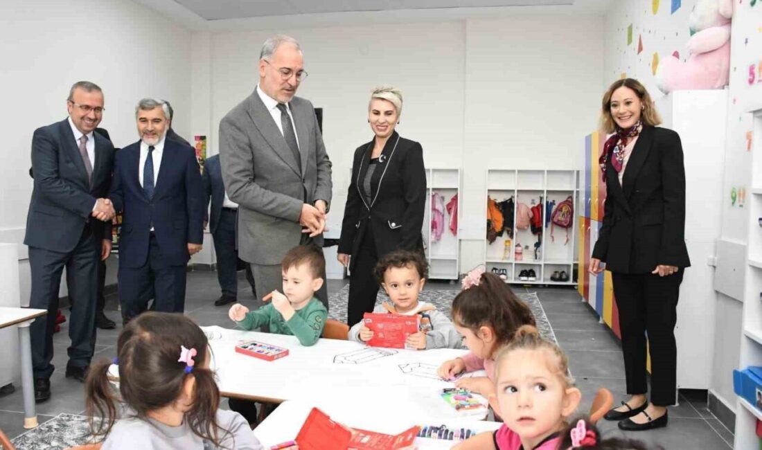 Eskişehir'de yeni açılan Aziz Sancar Anaokulu'nun törenine Vali Vekili Ersin