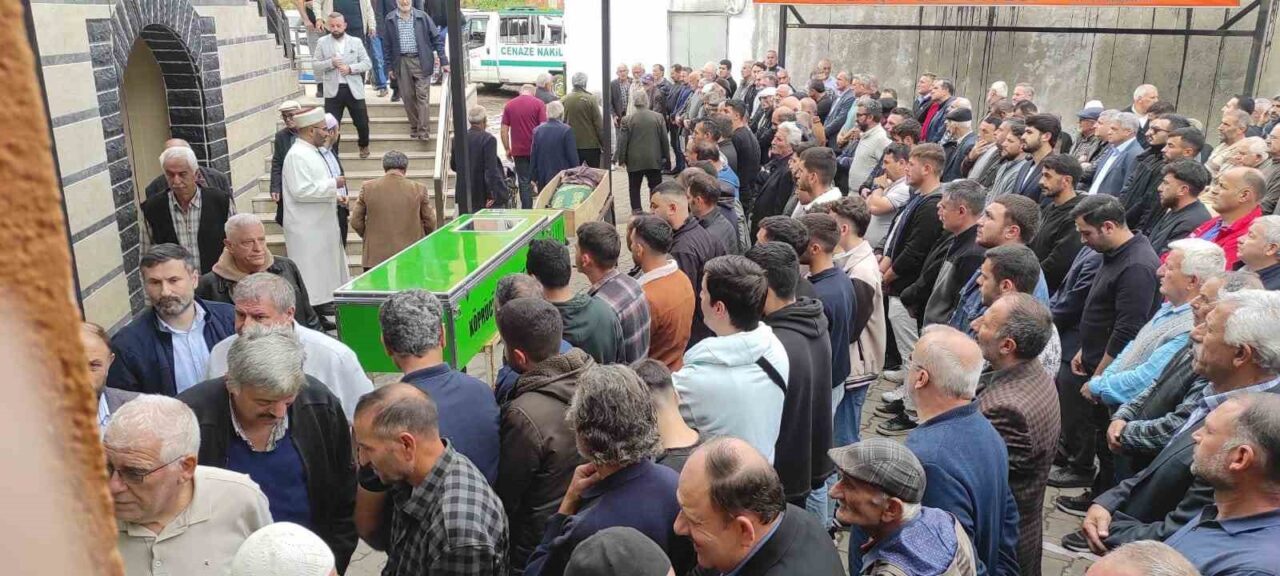 Erzurum'un Oltu ilçesinden Kars'a ördek avlamak için giden M.K. (53),