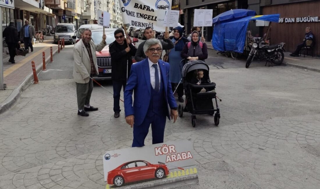 Bafra’da Görme Engellilere Yönelik Farkındalık Yürüyüşü Gerçekleştirildi Bafra'da, 15 Ekim Dünya Beyaz Baston Günü nedeniyle görme engelliler