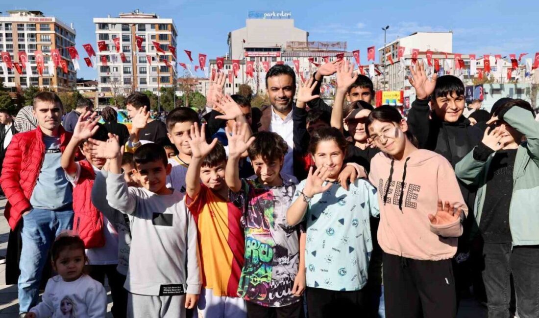 Bağcılar’da Gençlik ve Spor Festivali Coşku Dolu Anlara Ev Sahipliği Yaptı Bağcılar Belediyesi tarafından düzenlenen Gençlik ve Spor Festivali, katılımcılara unutulmaz