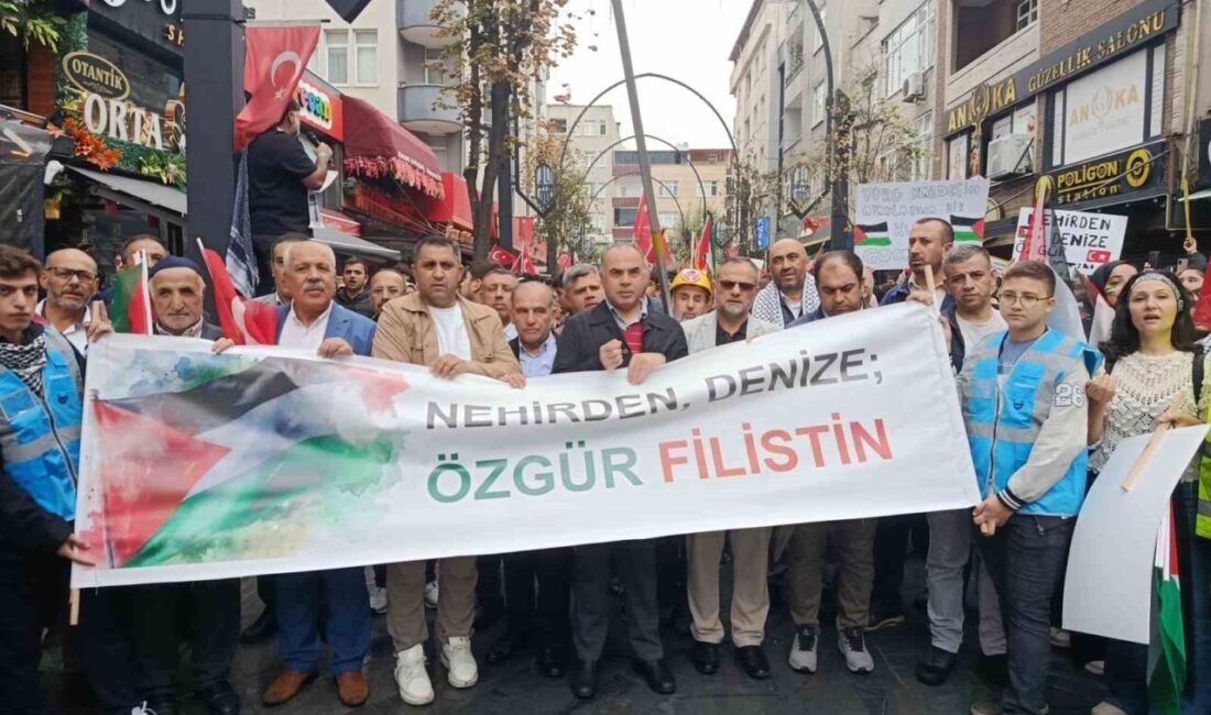 Bağcılar'da, 7 Ekim tarihi anısına "Nehirden Denize Özgür Filistin" yürüyüşü