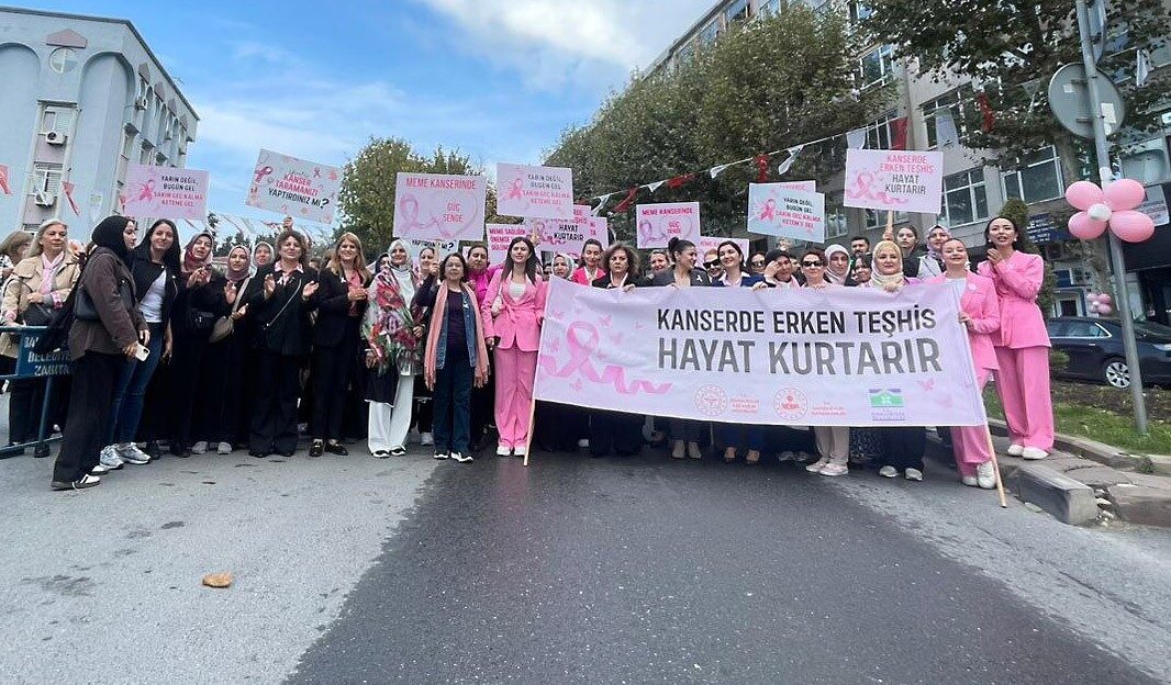 Bahçelievler Belediye Başkanı Dr. Hakan Bahadır, 1-31 Ekim Meme Kanseri