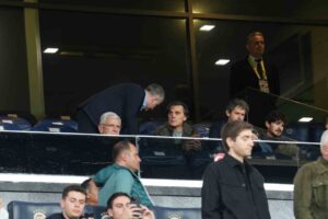 Fenerbahçe'nin Nice ile oynadığı UEFA Avrupa Ligi maçını Gençlik ve