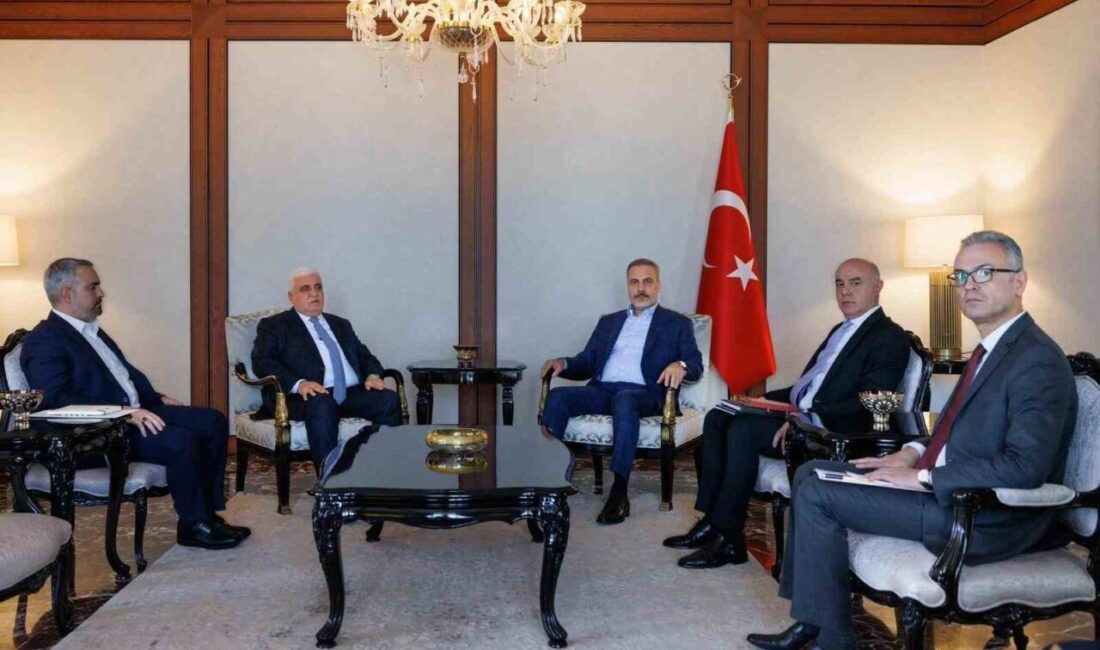 Bakan Hakan Fidan, Haşdi Şabi Komisyonu Başkanı Falih el-Feyyad ile bir araya geldi. Dışişleri Bakanı Hakan Fidan, Türkiye'de bulunan Haşdi Şabi Komisyonu Başkanı