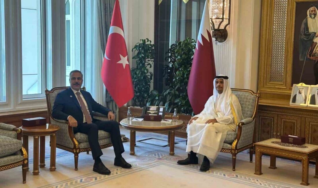 Dışişleri Bakanı Hakan Fidan, Cumhurbaşkanı Recep Tayyip Erdoğan ile birlikte