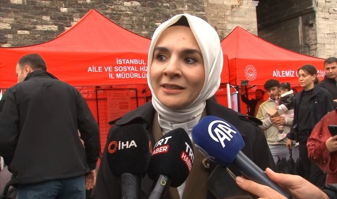 Yedikule Hisarı’ndaki Aile Festivali’nde konuşan Aile ve Sosyal Hizmetler Bakanı