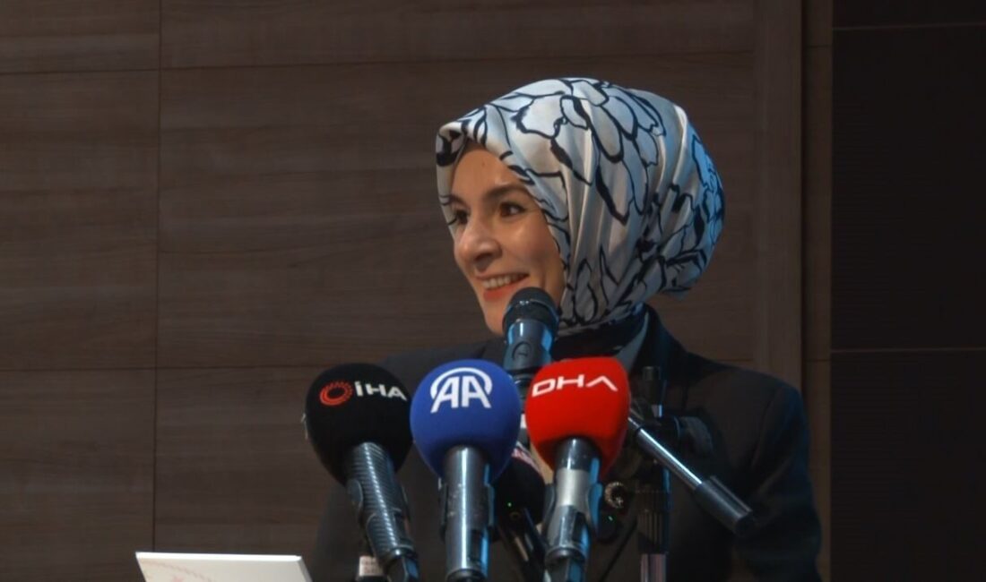 Aile ve Sosyal Hizmetler Bakanı Mahinur Özdemir Göktaş, öğrenme güçlüğü