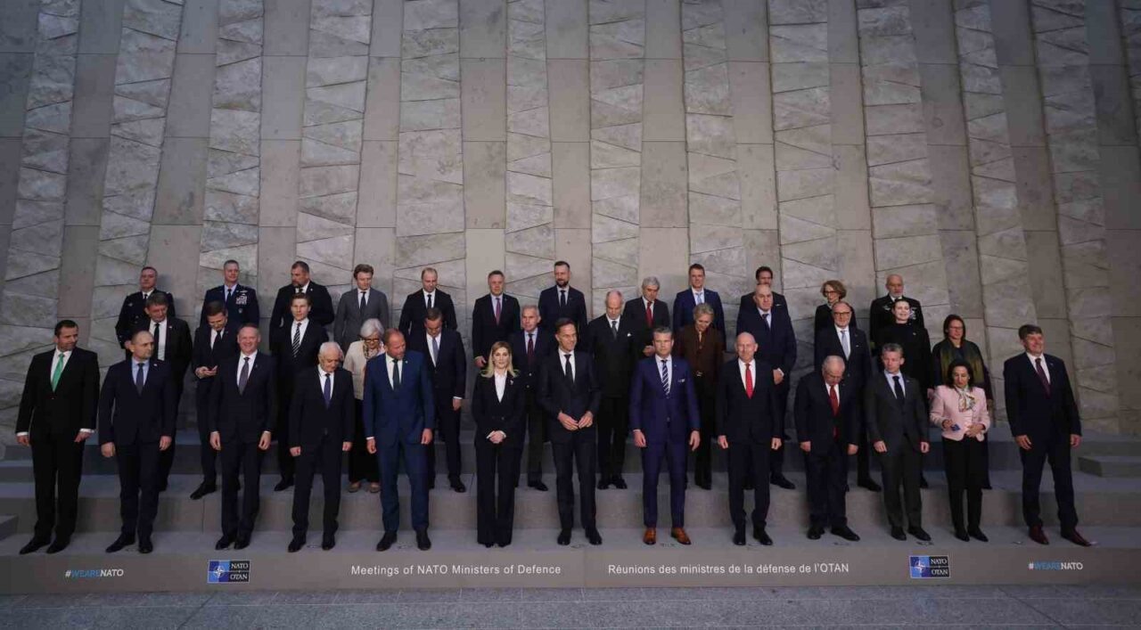 Milli Savunma Bakanı Yaşar Güler, Brüksel'de düzenlenen NATO toplantısında Savunma