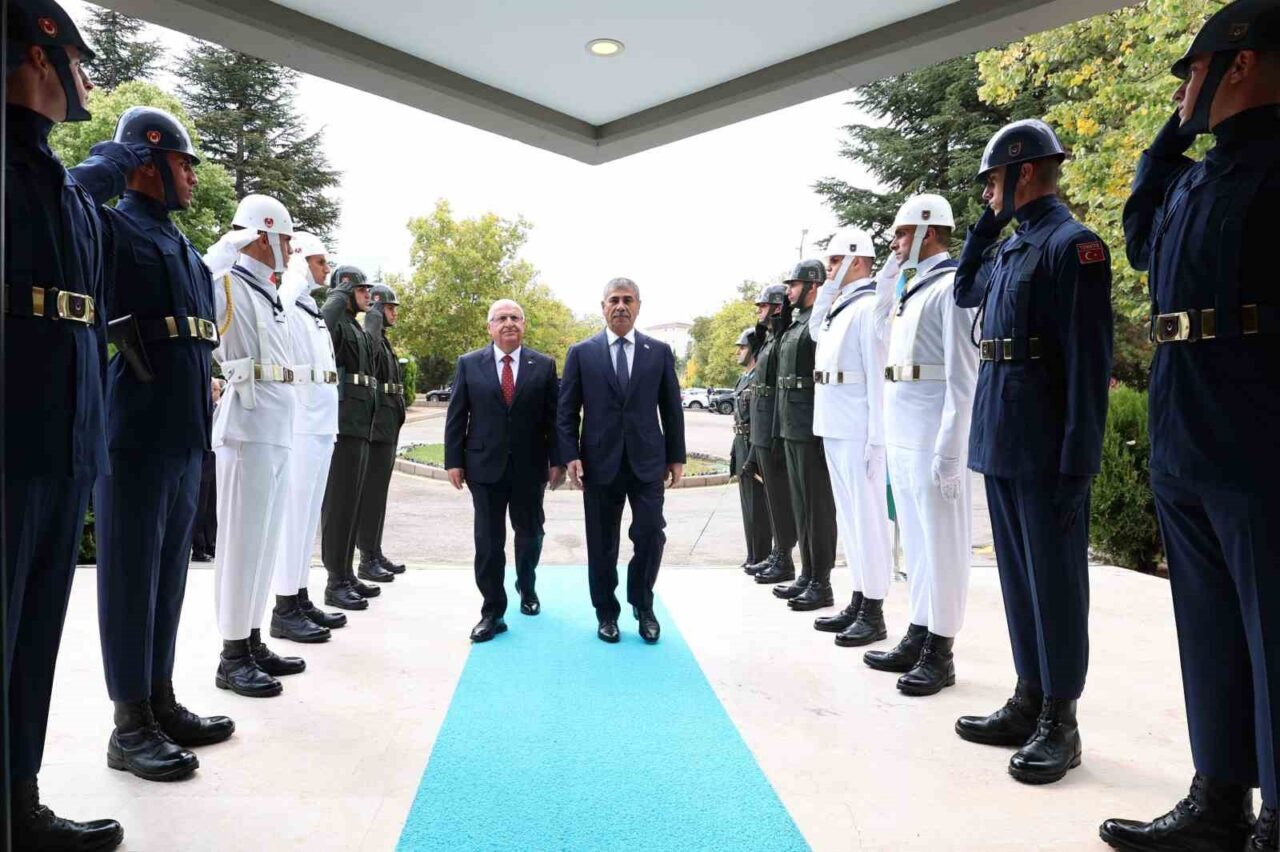 Milli Savunma Bakanı Yaşar Güler, Türkiye-Azerbaycan-Gürcistan Üçlü Savunma Bakanları Toplantısı