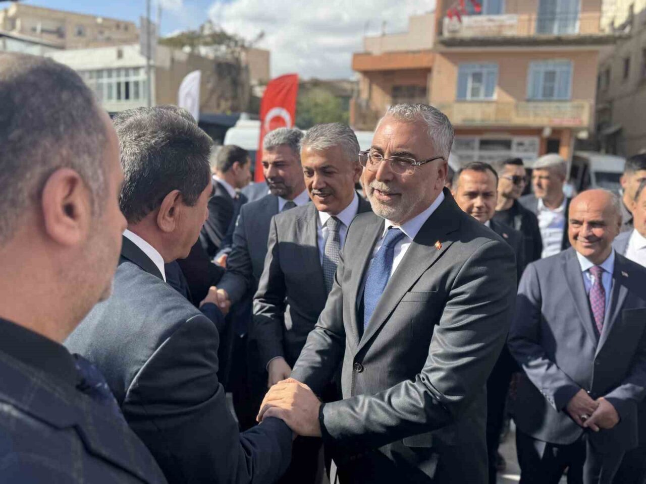 Çalışma ve Sosyal Güvenlik Bakanı Dr. Vedat Işıkhan, Mardin'de yeni