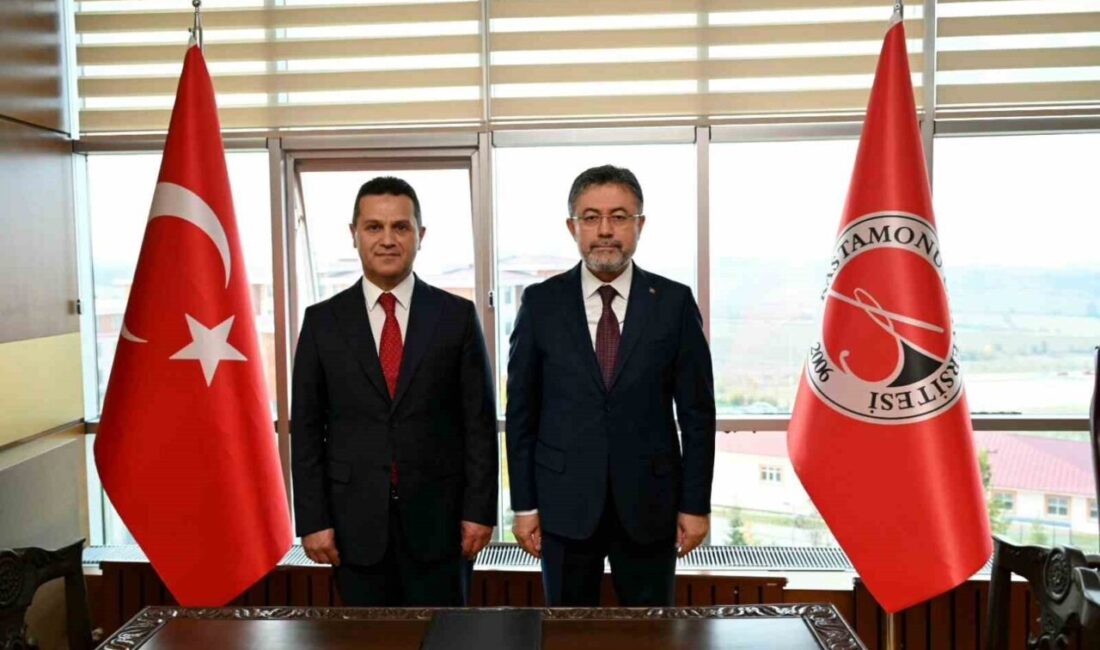 Bakan Yumaklı, Kastamonu Üniversitesi Rektörü Topal ile Akademik Çalışmaları Değerlendirdi Tarım ve Orman Bakanı İbrahim Yumaklı, Kastamonu Üniversitesi Rektörü Prof.