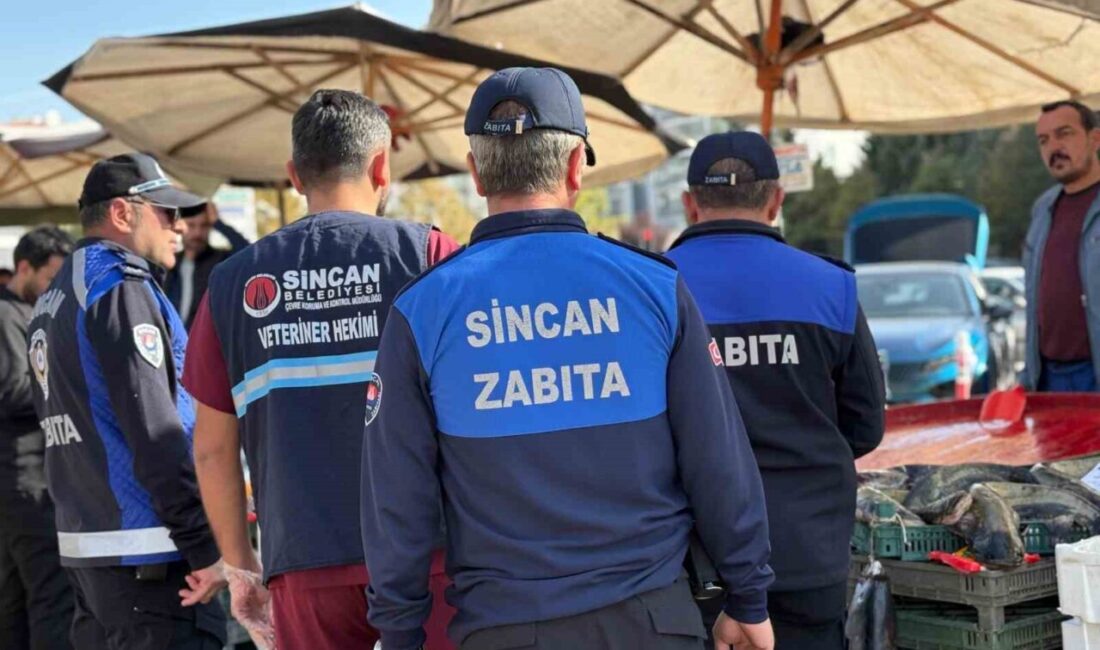 Sincan Belediyesi Zabıta Ekipleri, Semt Pazarlarındaki Balık Tezgahlarını Denetledi Sincan Belediyesi Zabıta ekipleri, ilçedeki semt pazarlarında balık tezgahlarını denetleyerek