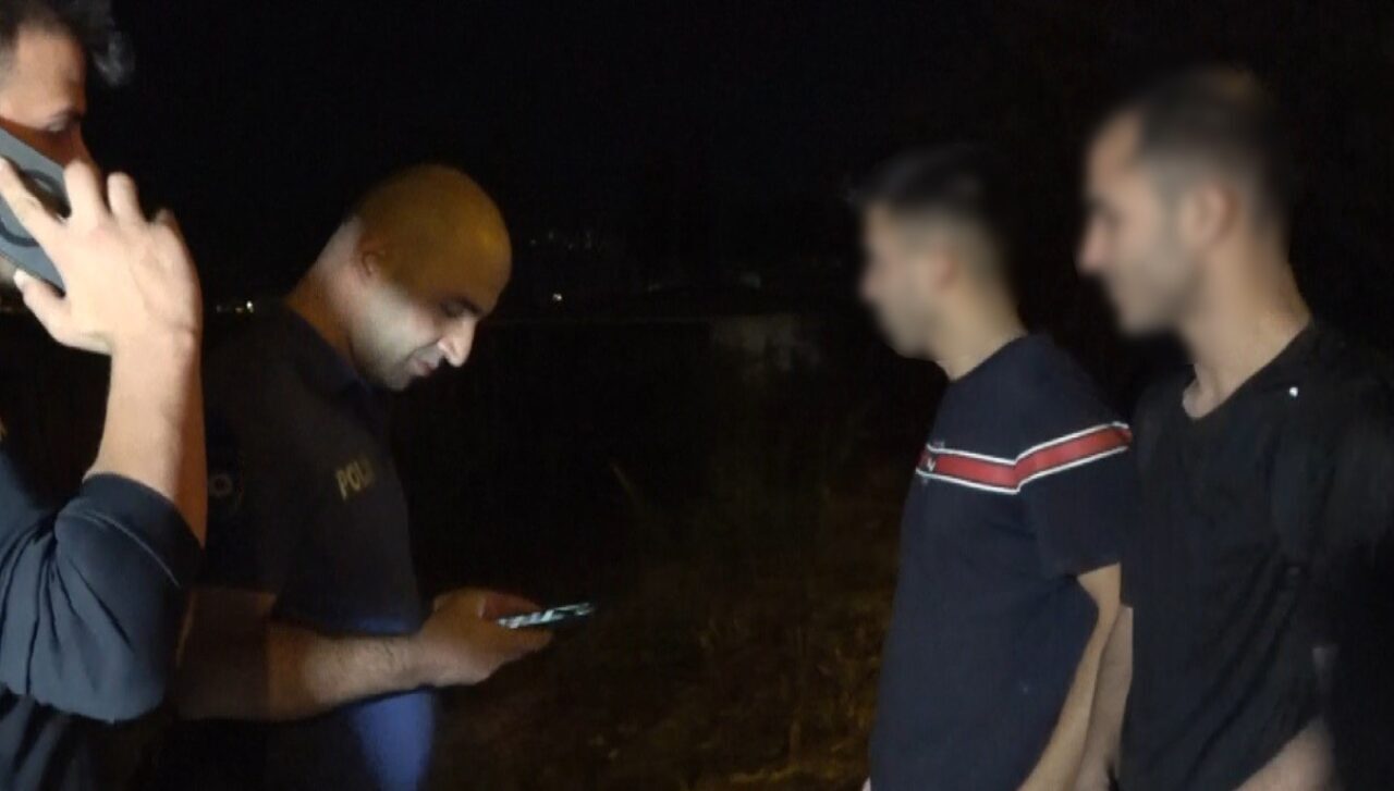 Antalya'nın Gençlik Mahallesi'nde balık tutmak için falezlere inen Kubilay F.