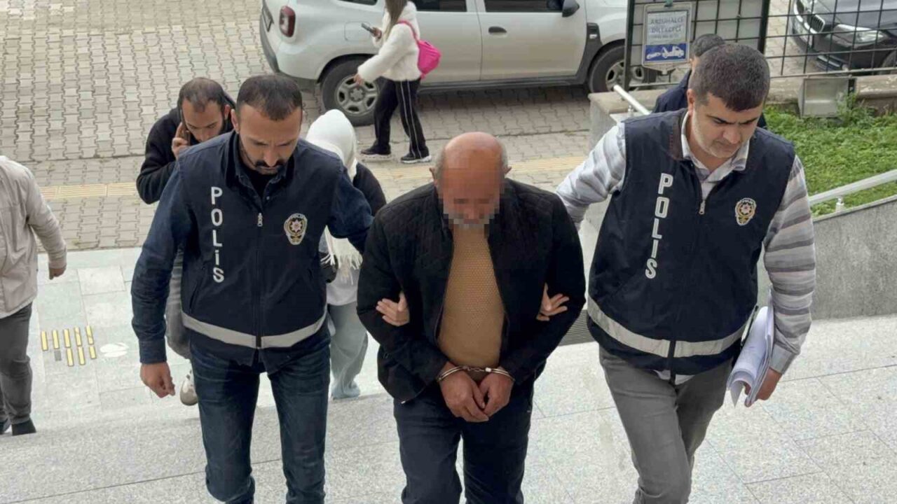 Samsun'un Çarşamba ilçesinde K.Ö., bankadan 43 bin lira soygunu gerçekleştirip
