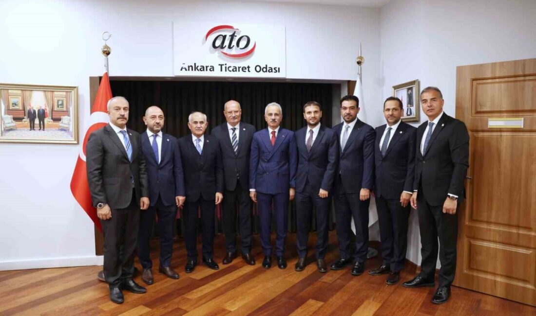 Ulaştırma ve Altyapı Bakanı Abdulkadir Uraloğlu, Ankara Ticaret Odası Başkanı