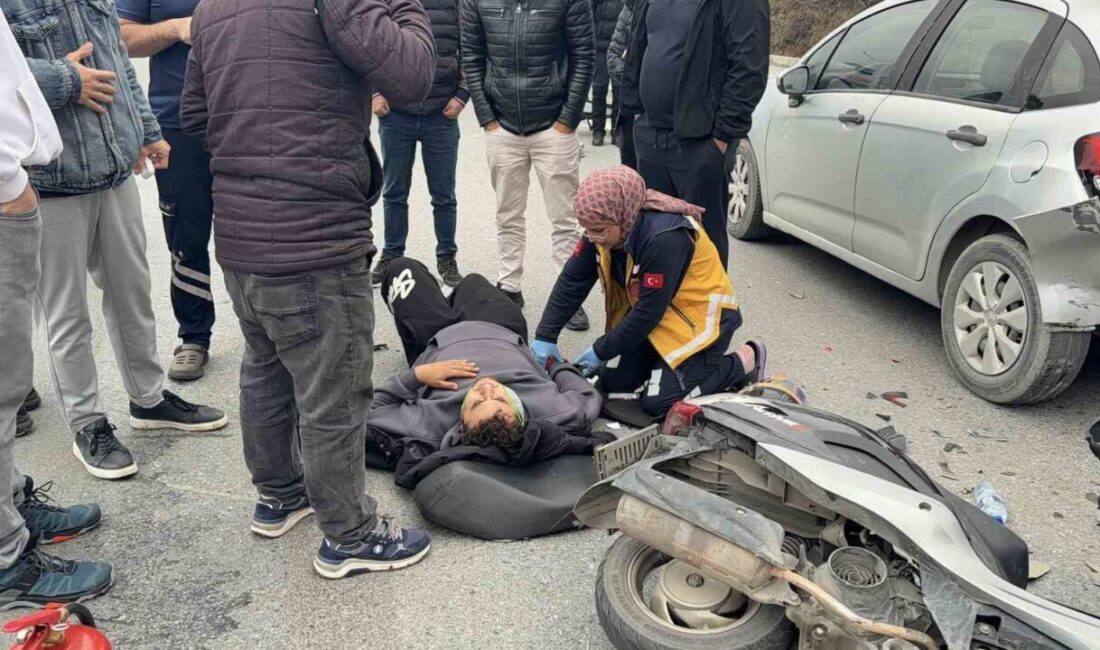 Başakşehir’de Motosiklet Kazası: Tartışan İki Kişi Önlerindeki Araca Çarptı İstanbul Başakşehir'de, bir motosiklet üzerinde seyir halindeki iki kişi, tartışırken