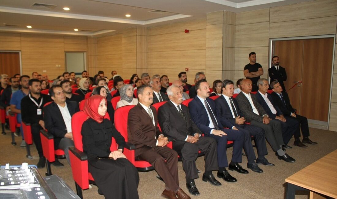 Muş'un Malazgirt Devlet Hastanesi, kanserden vefat eden Başhekim Dr. Esma