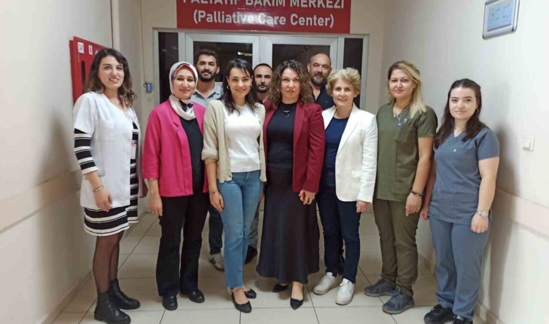 Aydın Devlet Hastanesi, Dünya Palyatif Bakım Günü'nde hastalara destek olan