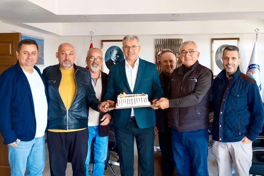 19 Ekim Muhtarlar Günü dolayısıyla Karabiga Belediyesi'nde muhtarlarla bir araya