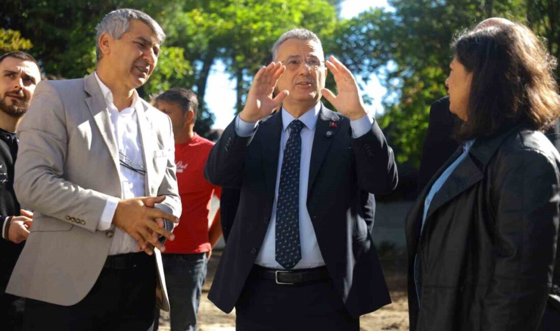 İlkadım Belediye Başkanı İhsan Kurnaz, Gazi Park'ın yenileme çalışmaları kapsamında