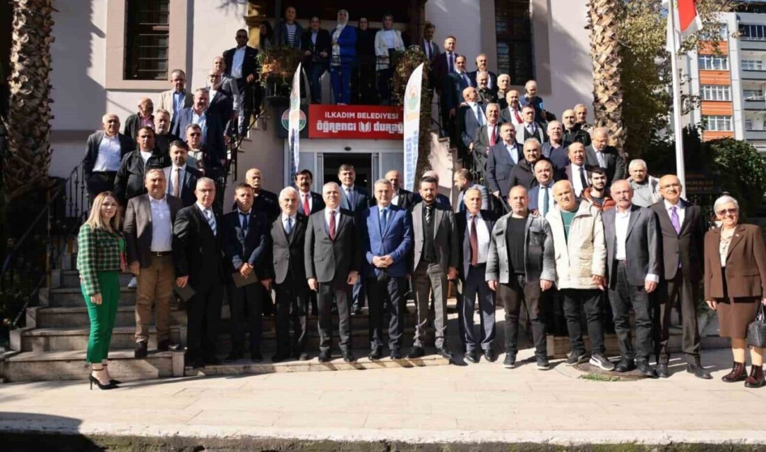 İlkadım Belediye Başkanı Kurnaz, Muhtarlar Günü’nde Muhtarların Önemine Vurgu Yaptı İlkadım Belediye Başkanı İhsan Kurnaz, Muhtarlar Günü'nde ilçedeki muhtarlarla bir