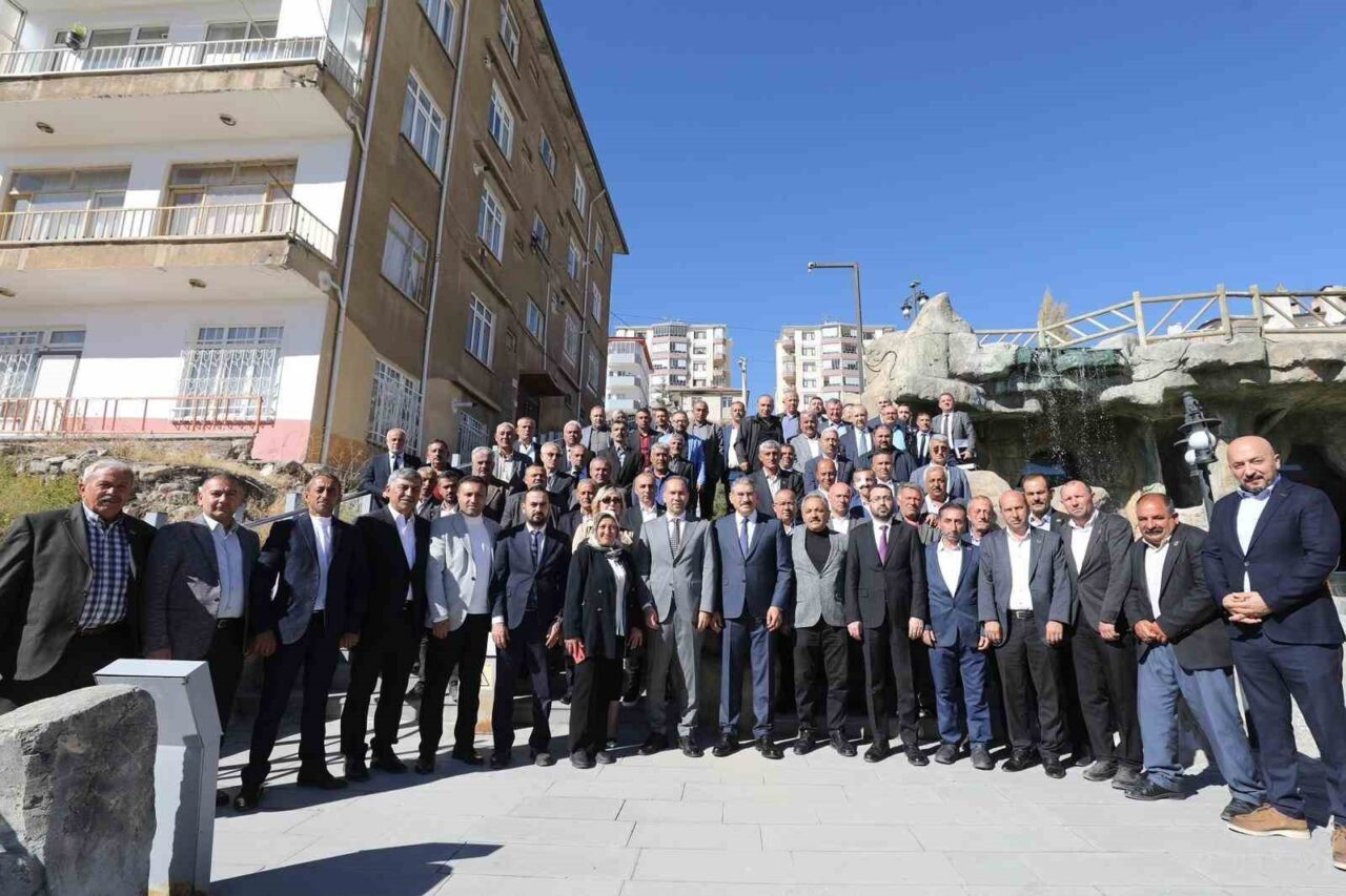 Niğde’de Muhtarlarla Toplantı: Sorunlar ve İhtiyaçlar Ele Alındı